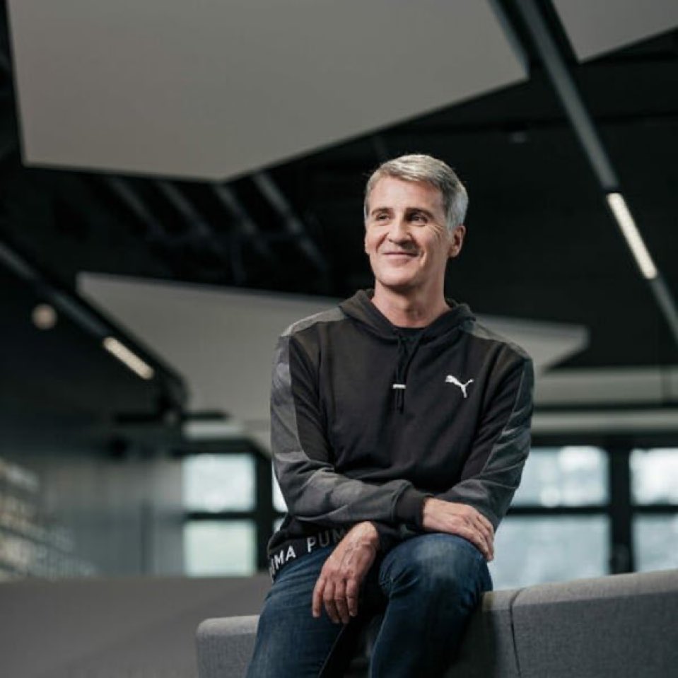 OM_INSIDE tweet media