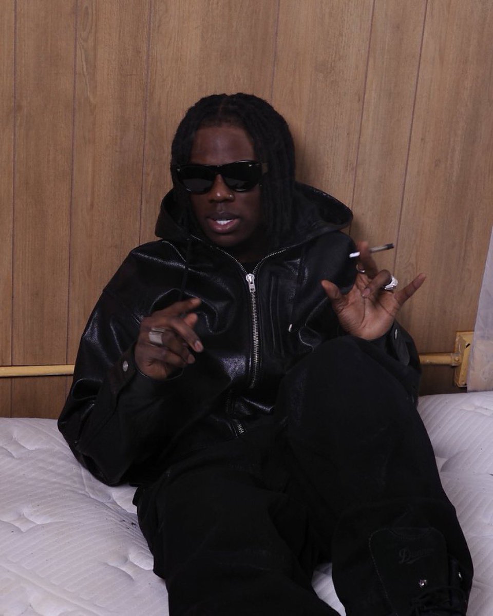 ashawo4franchaela tweet media