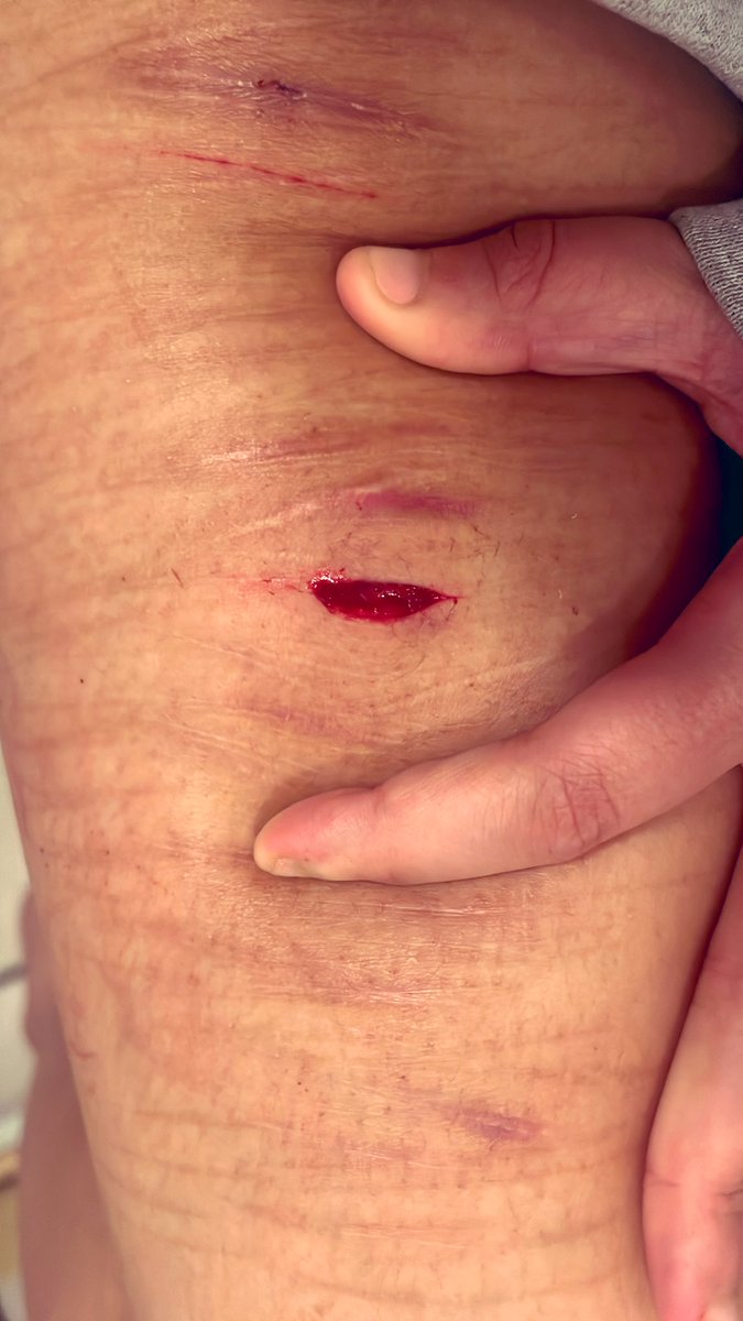 unpleasant tweet media