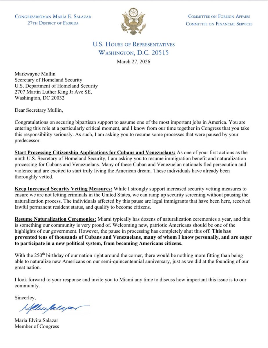 Acabo de enviar una carta a <a href="/SecMullinDHS/">Secretary Markwayne Mullin</a> para reanudar los procesos de ciudadanía y las ceremonias de naturalización, sin comprometer la seguridad nacional.

En el sur de la Florida, decenas de miles de personas, muchos cubanos y venezolanos, siguen en el limbo después de haber
