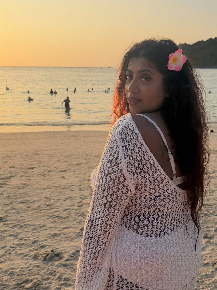 X Monitor Vignesh tweet media