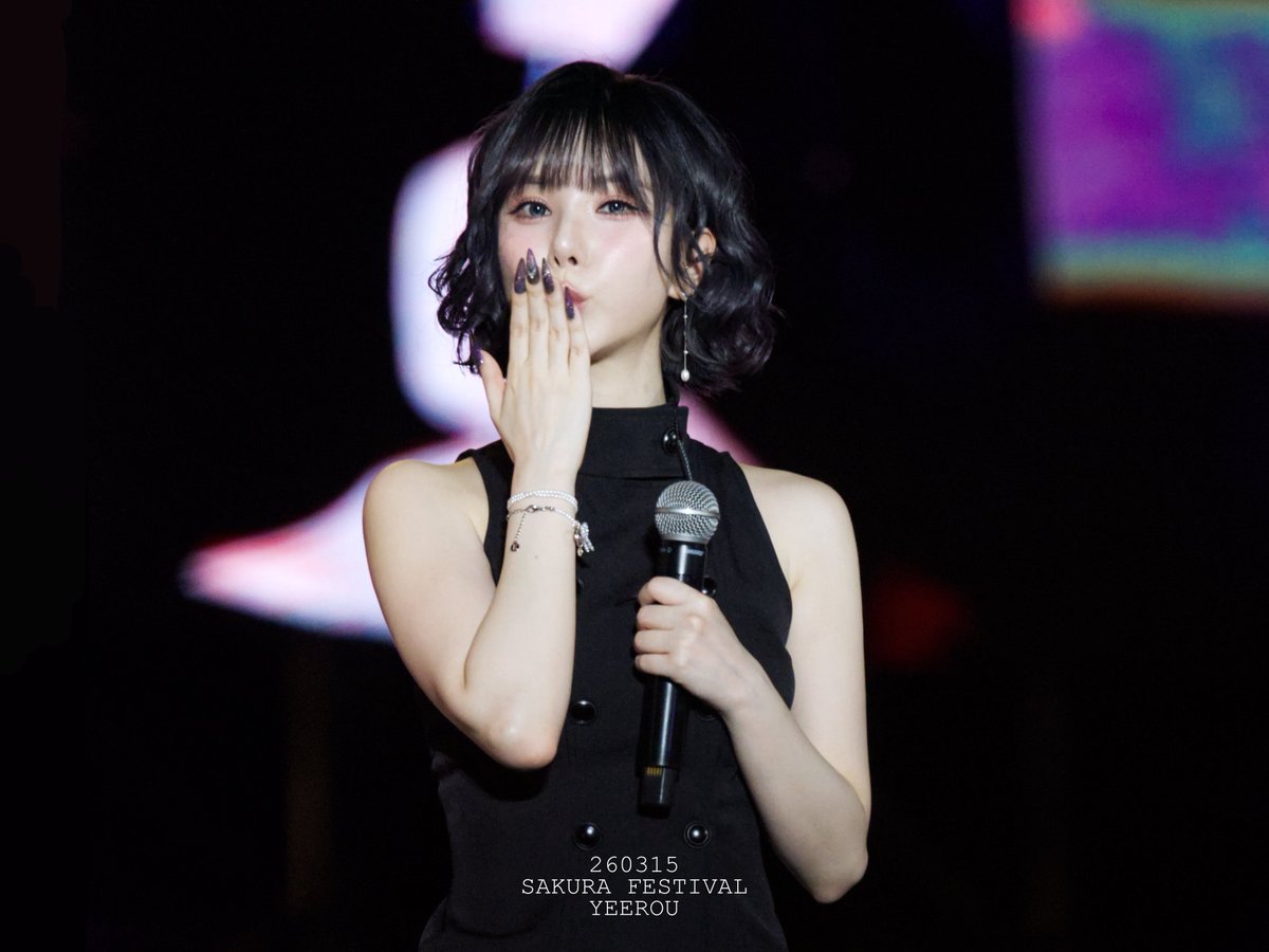 YEEROU💙 tweet media