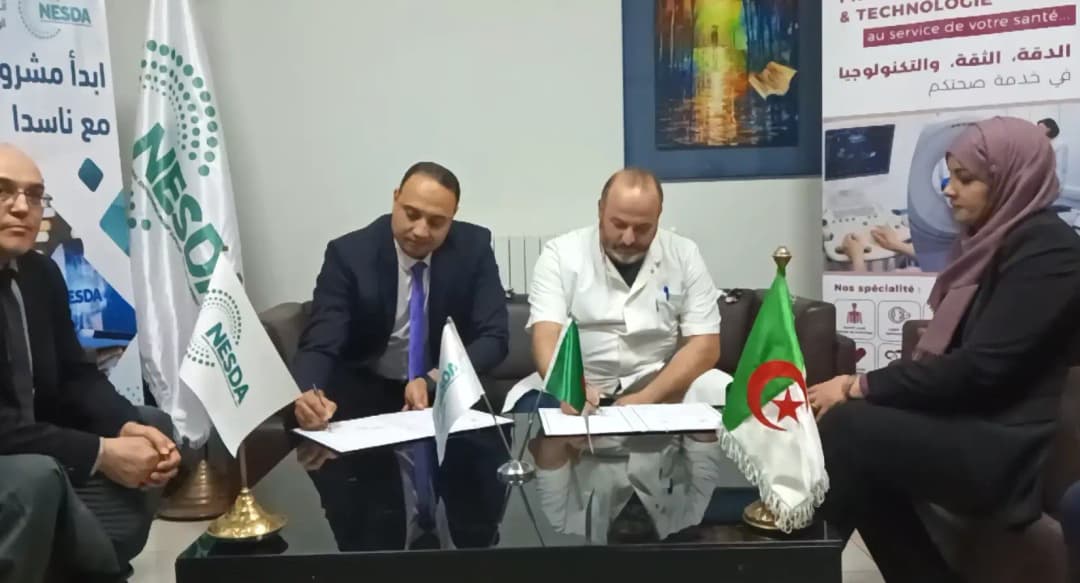 Algerie_aps's tweet photo. #Ghardaïa : convention entre #NESDA et la clinique Grand Sud pour renforcer la formation et l'investissement en #santé
🔗https://t.co/k8b2u7emJK https://t.co/9UZC4Nocw0