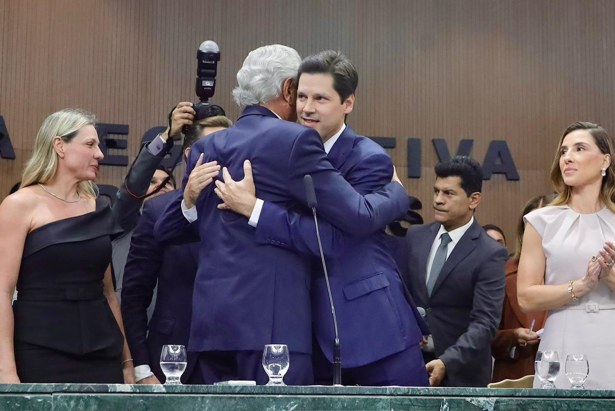 Jornal A Redação tweet media