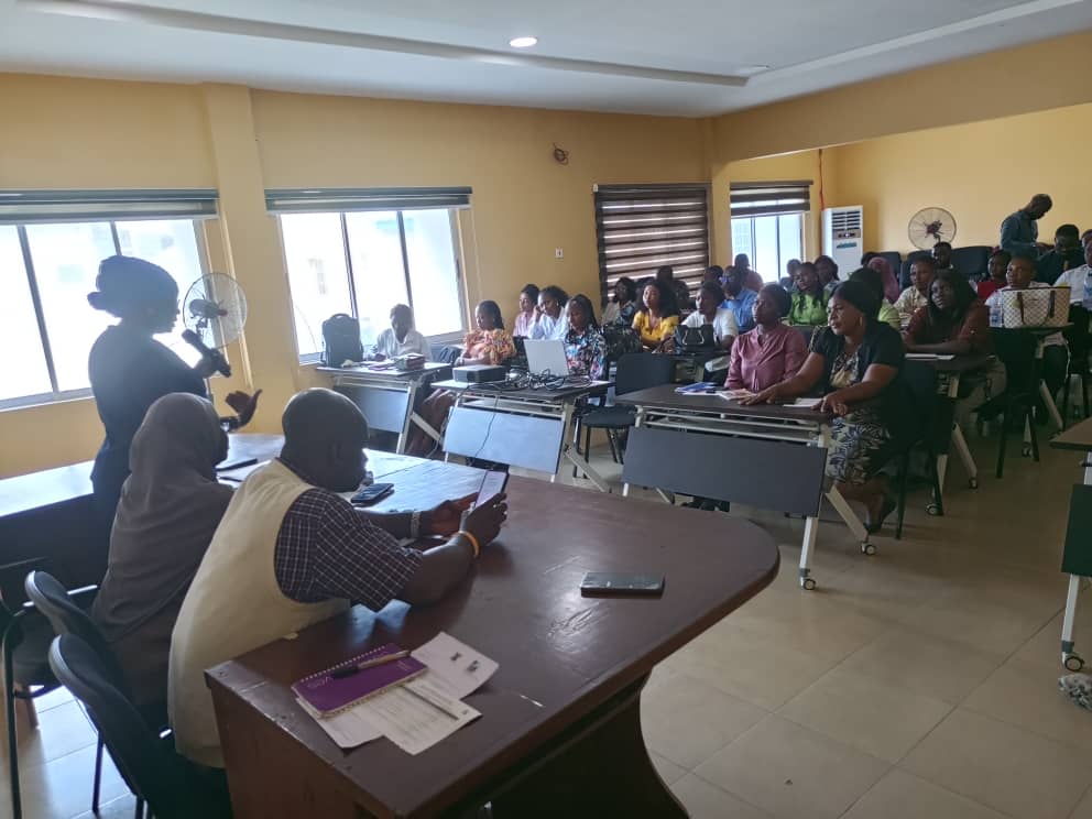 LagHDistrict04's tweet photo. Cadre-Specific Orientation for Health Education And Health Promotion Officers, at the PHCB, Yaba.
#PHCB
#HEHP
#lagoshealth https://t.co/HshLariCK1