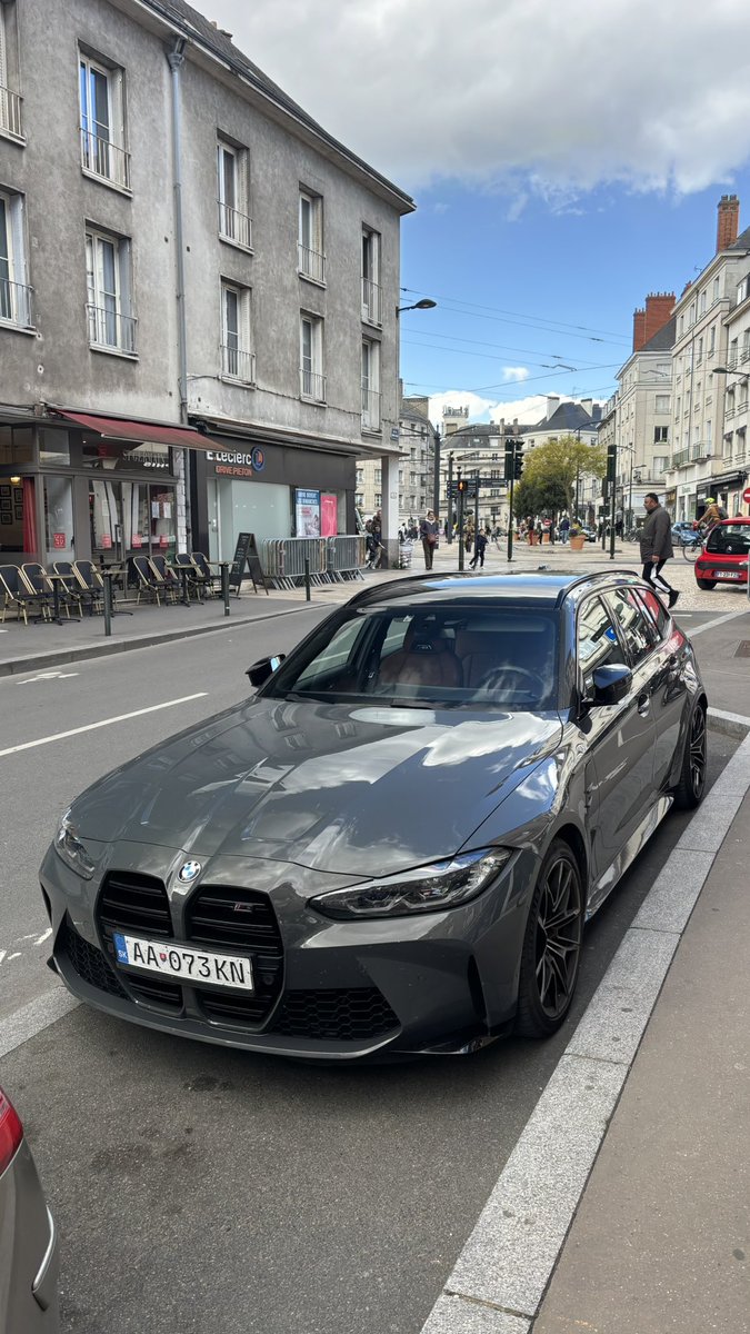 Gris ou champagne t’elle est la question