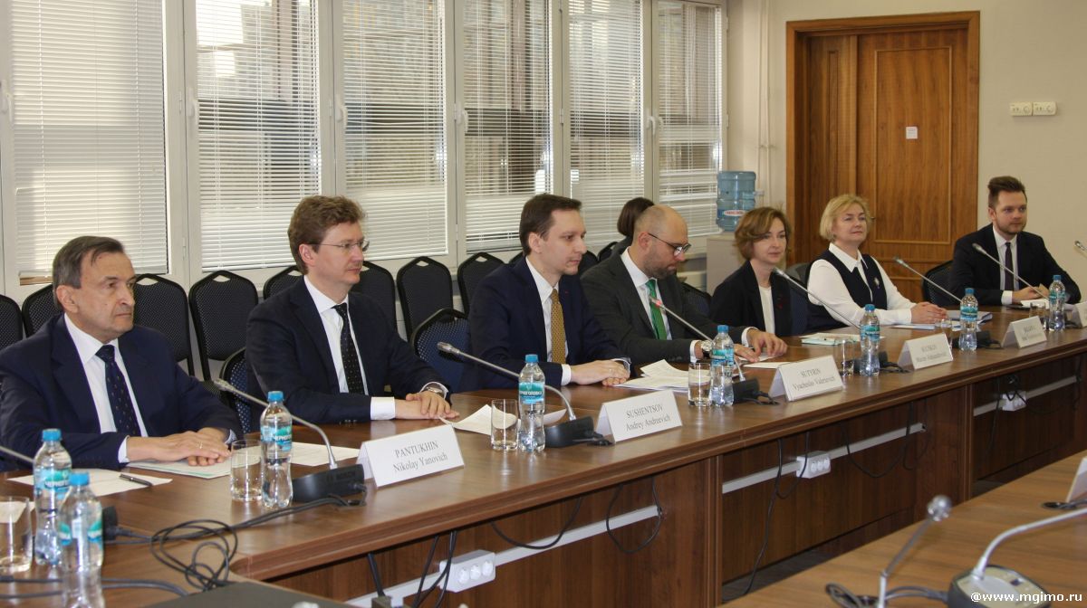 MGIMO Institute for International Studies tweet media