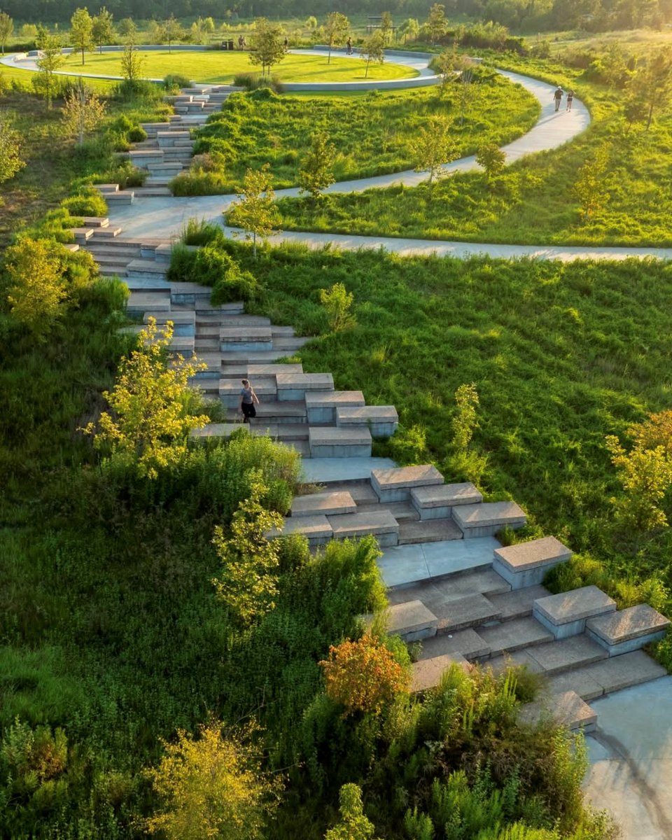 VisitHouston's tweet photo. Explore the beautiful sights and sounds of @MemorialPark 🌳🌞 From scenic trails to skyline peeks and peaceful green spaces, it’s the perfect place to walk, run, bike, or simply unwind in the heart of H-Town 🚶♀️🚴♂️✨ #ExploreHOU #VisitHouston #Houston #HTX
📸: @dizzy8224 https://t.co/a9LsDfhEly