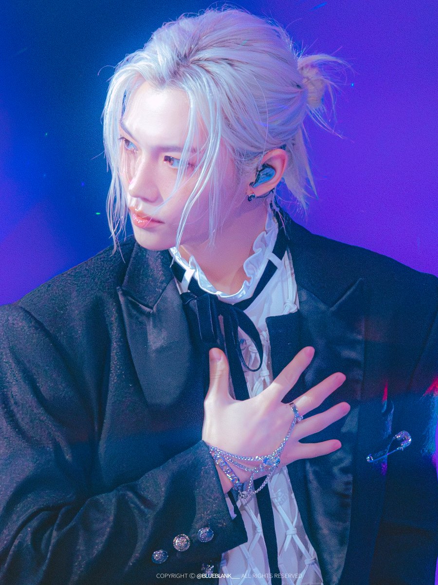 BLUE BLANK tweet media