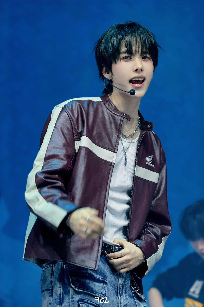 Happy April Fools’ Day
 
#최태인 #choitaein
#idntt #아이덴티티