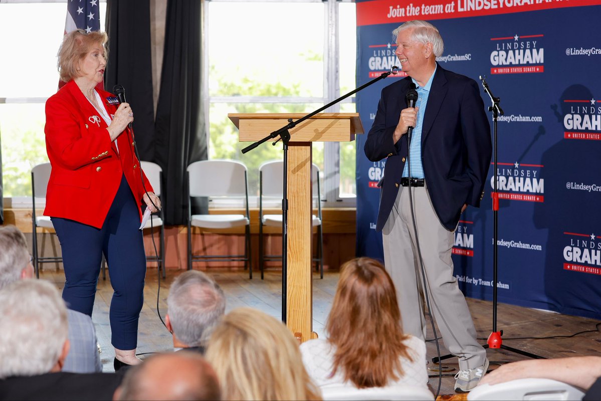 Lindsey Graham tweet media