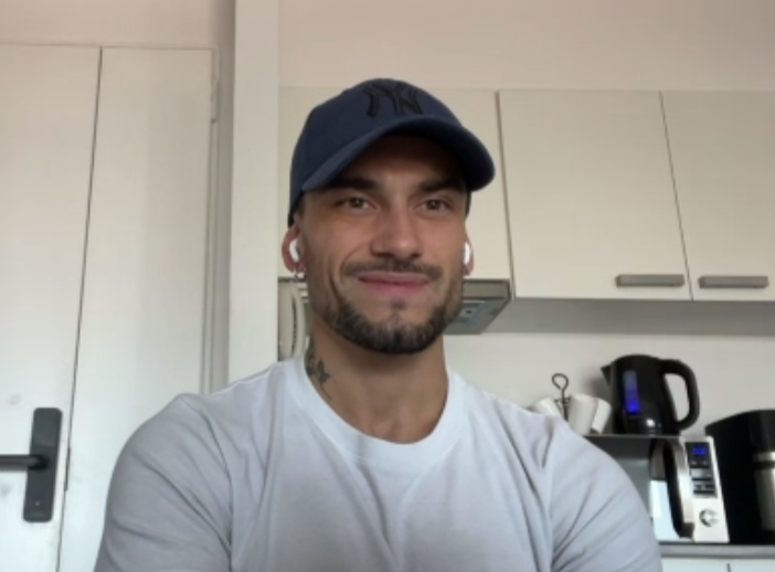 Agus Bernasconi | Lado B tweet media