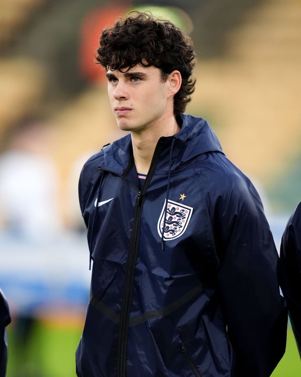 HQpcrt's tweet image. Archie Gray #YoungLions