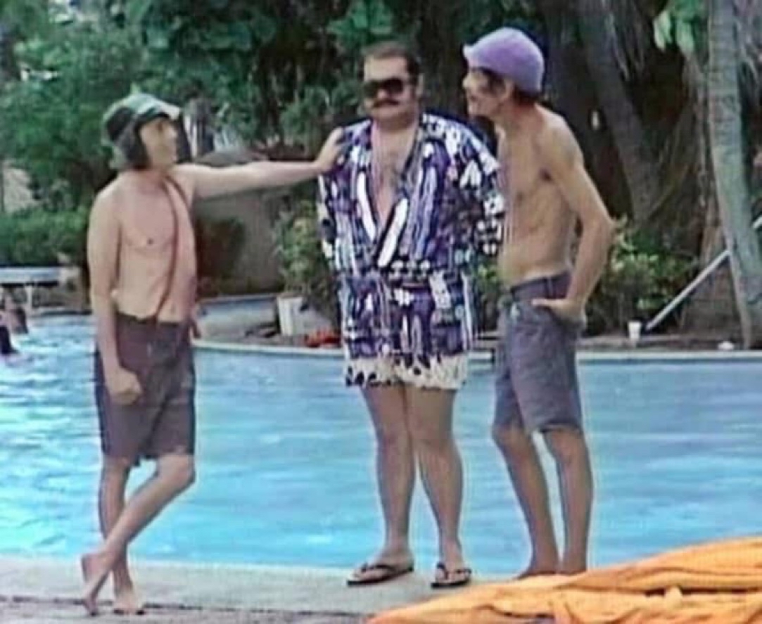 El Guarromántico tweet media