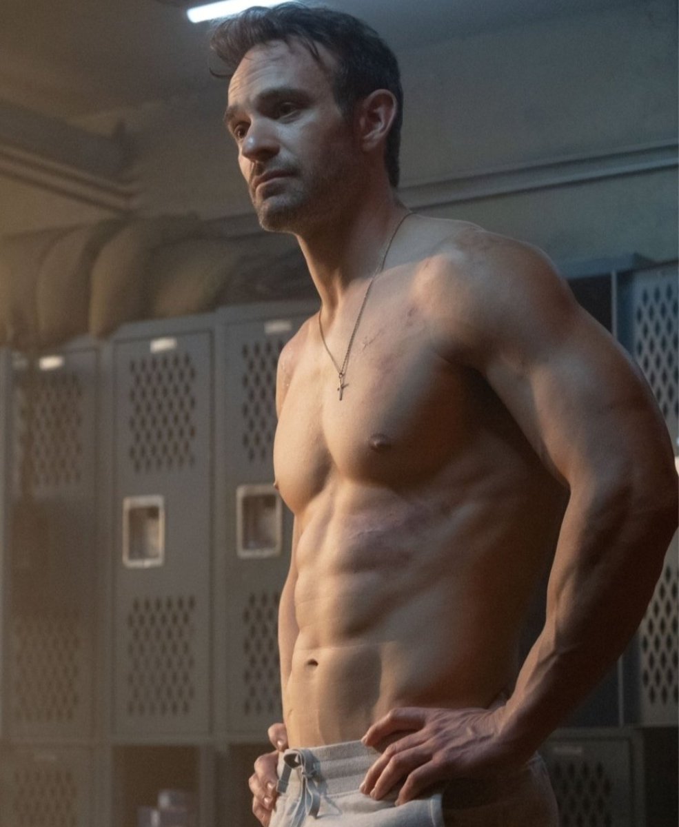 -`♡´- *⚡* tweet media