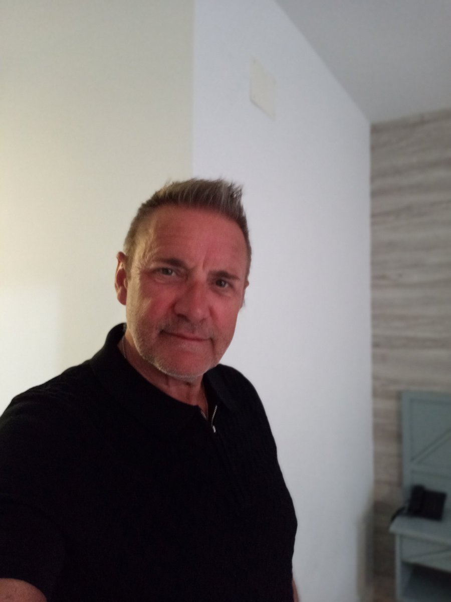 Gary Barnaby 🐻 tweet media