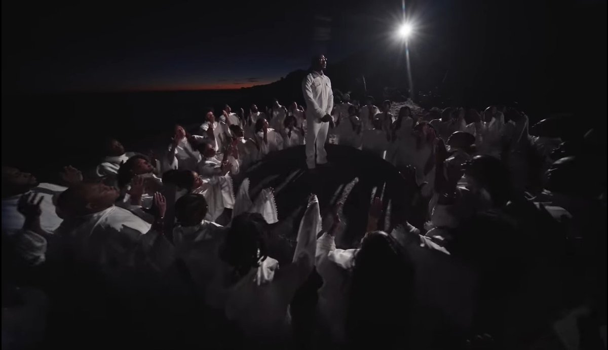 Daniel Regha tweet media