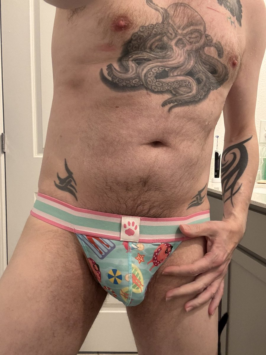 fidelegrey's tweet photo. New jockstrap https://t.co/dmTaksMDNw
