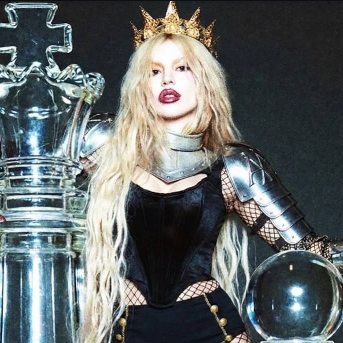 Info Ava Max tweet media