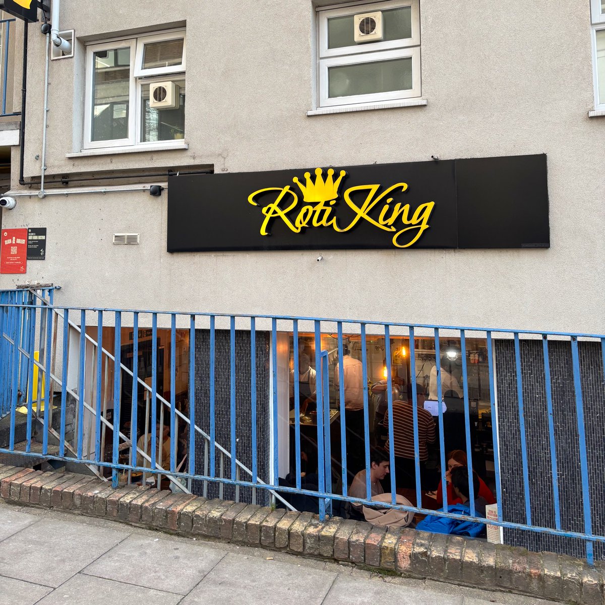 London Pub Map tweet media