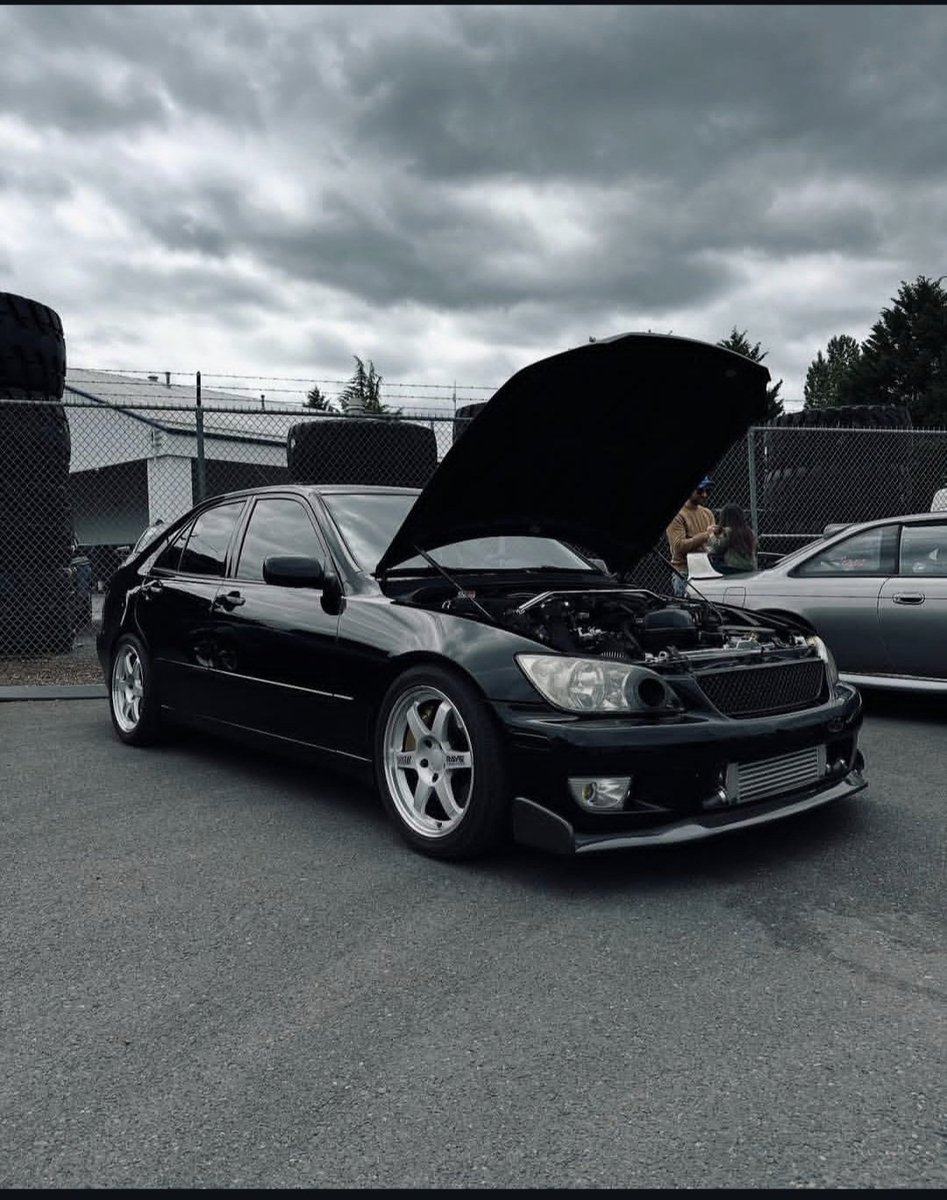 SlikkRikk tweet media