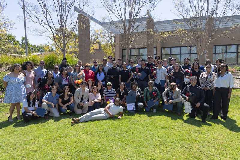 SDCCEEDU's tweet image. Take a look at more special moments from our Apprenticeship Readiness Program Graduation last week 🎉

Check out more photos on our SDCCE Flickr: flic.kr/s/aHBqjCPtkV

#SDCCE #Apprenticeship #ApprenticeshipGraduation