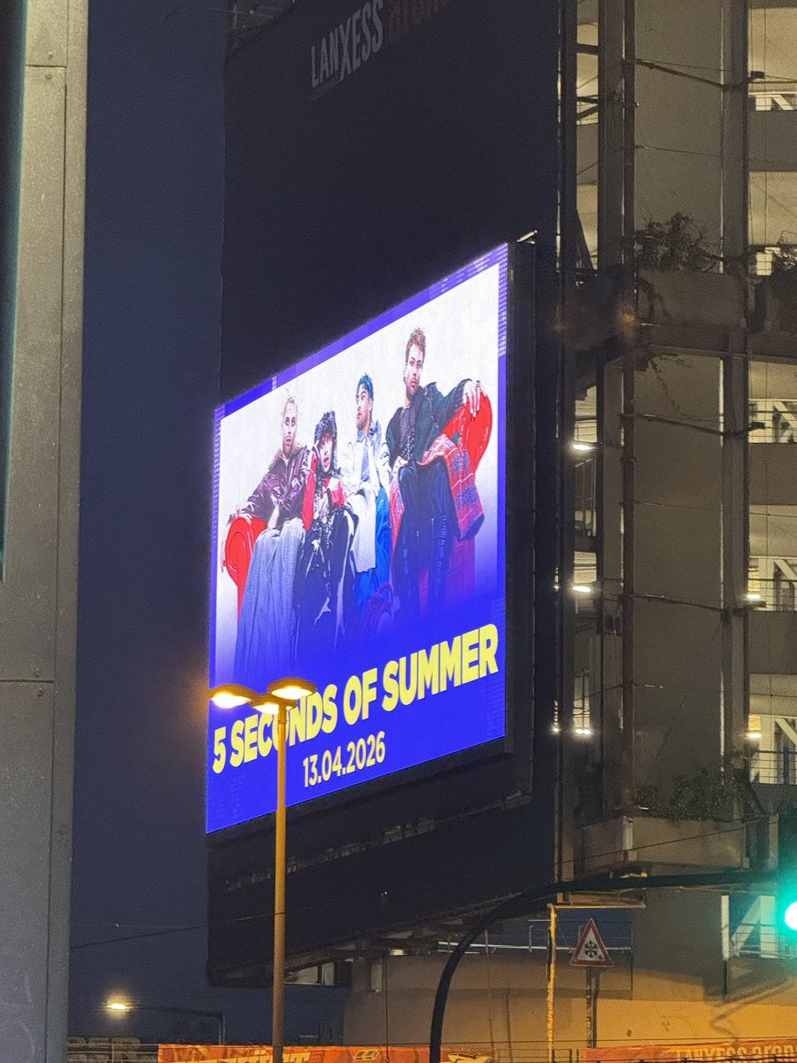 ☾𝟶Be a❅ tweet media