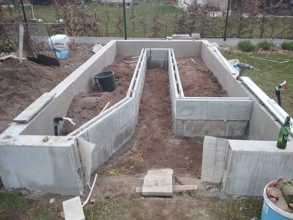 Vojtech Kolar tweet media