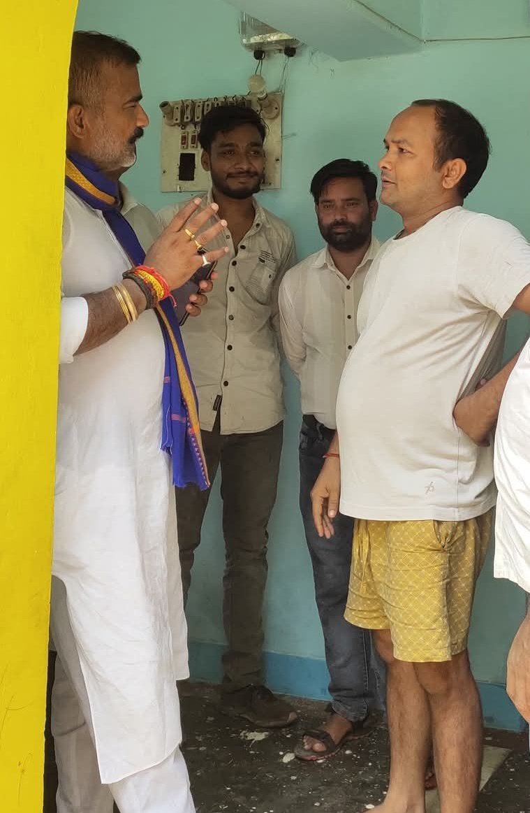BguVivekkumar's tweet photo. अखिल भारतीय कांग्रेस कमेटी (AICC) द्वारा रीगा विधानसभा के पूर्व विधायक श्री अमित कुमार टुन्ना जी को सीतामढ़ी जिला कांग्रेस कमेटी का अध्यक्ष नियुक्त किए जाने पर हार्दिक बधाई! 🎉
यह आपके समर्पण और संघर्ष का सम्मान है। आपके नेतृत्व में सीतामढ़ी कांग्रेस नई ऊंचाइयों तक पहुंचेगी। 🌟✊ https://t.co/DtjiLKbLby