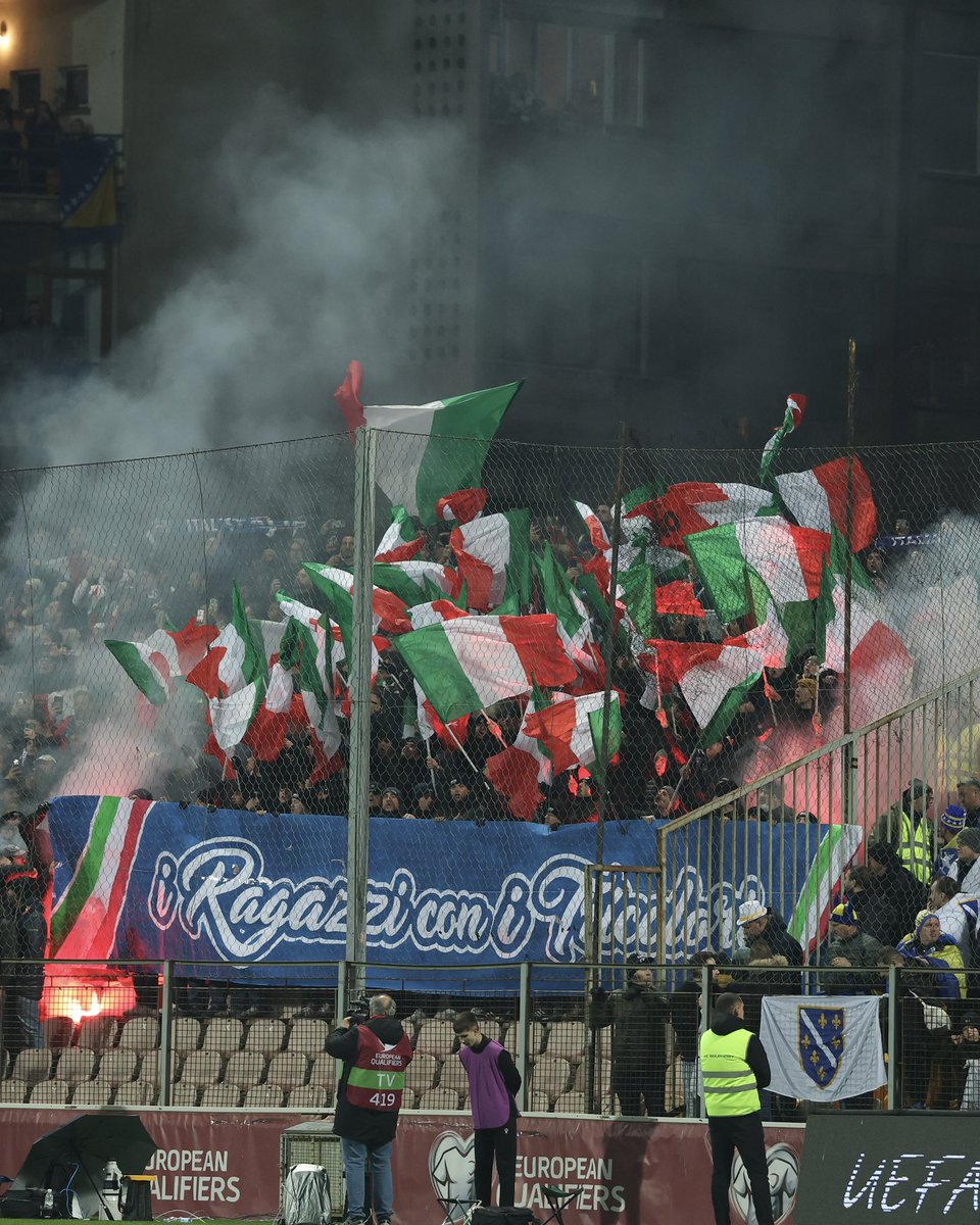 Azzurri's tweet photo. 🇮🇹🇮🇹🇮🇹🇮🇹🇮🇹🇮🇹🇮🇹

#BosniaItalia
#Nazionale #Azzurri #VivoAzzurro https://t.co/S7deBQ2xnT