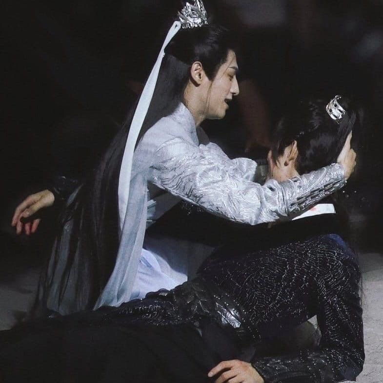 pup 💭 tweet media