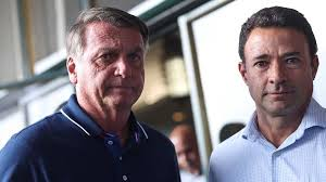 @curimim JESUS É REI tweet media