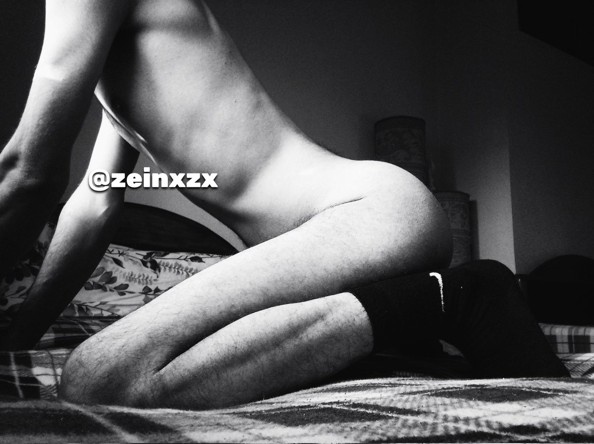 𝗭𝗲𝗶𝗻 tweet media