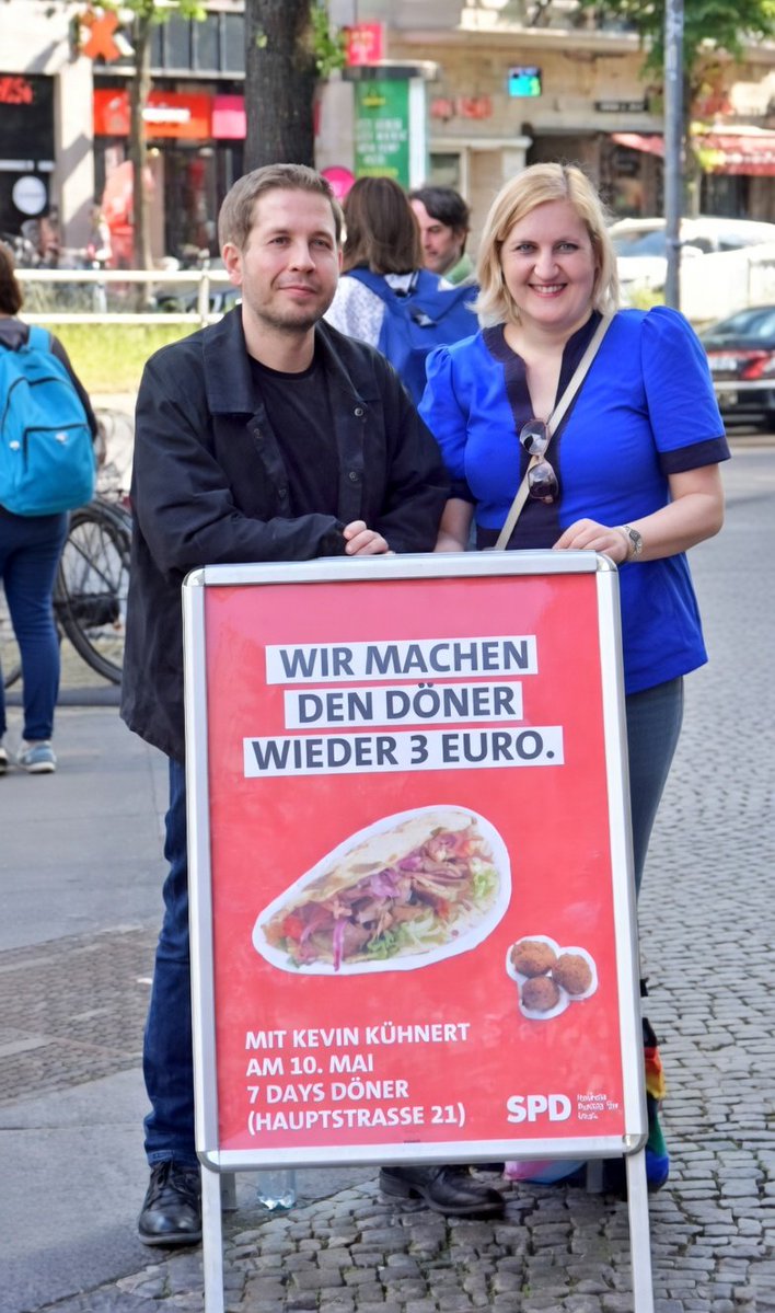 Satire-S@bine-Mueller™ 🇺🇸 @elonmusk tweet media