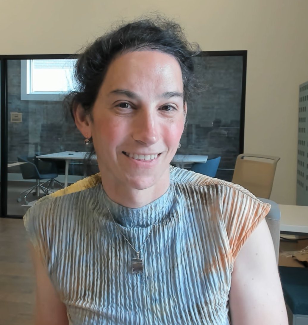 Claire, aka Midwestern Hedgie 🏳️‍⚧️ tweet media