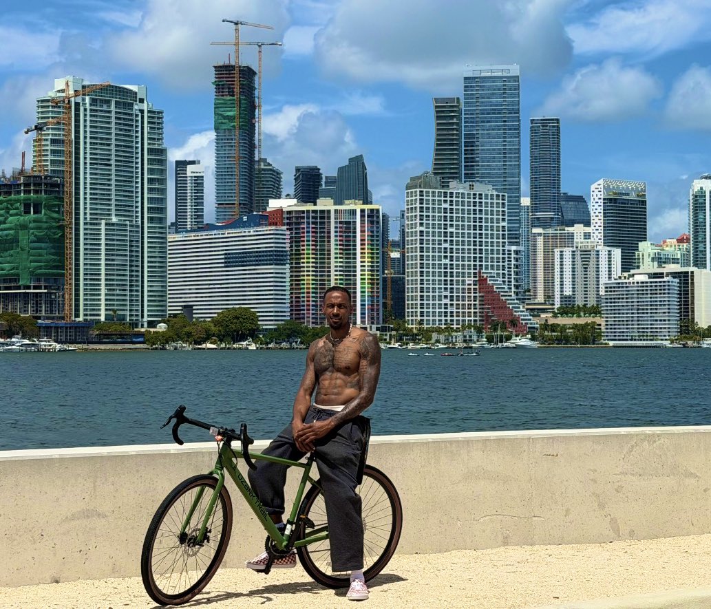 Wealth Squad Chris tweet media