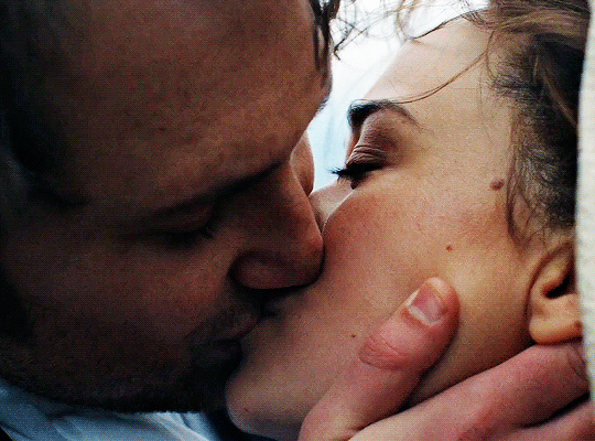 Hannah Baker tweet media