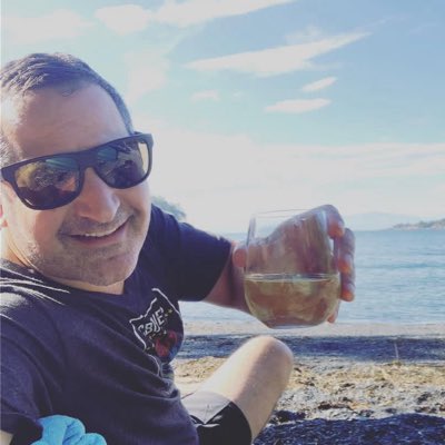 JoHN tweet media
