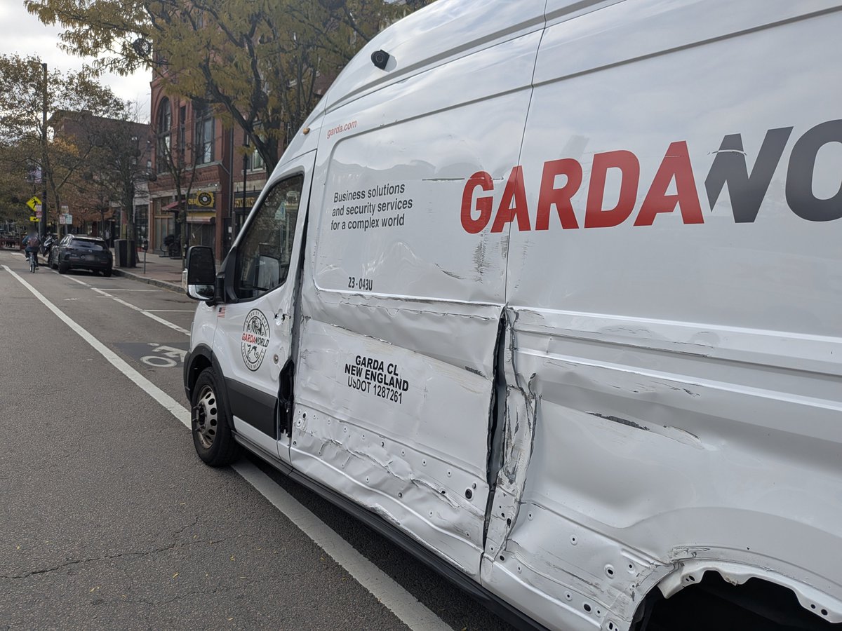 BostonBikeBlockers.bsky.social tweet media