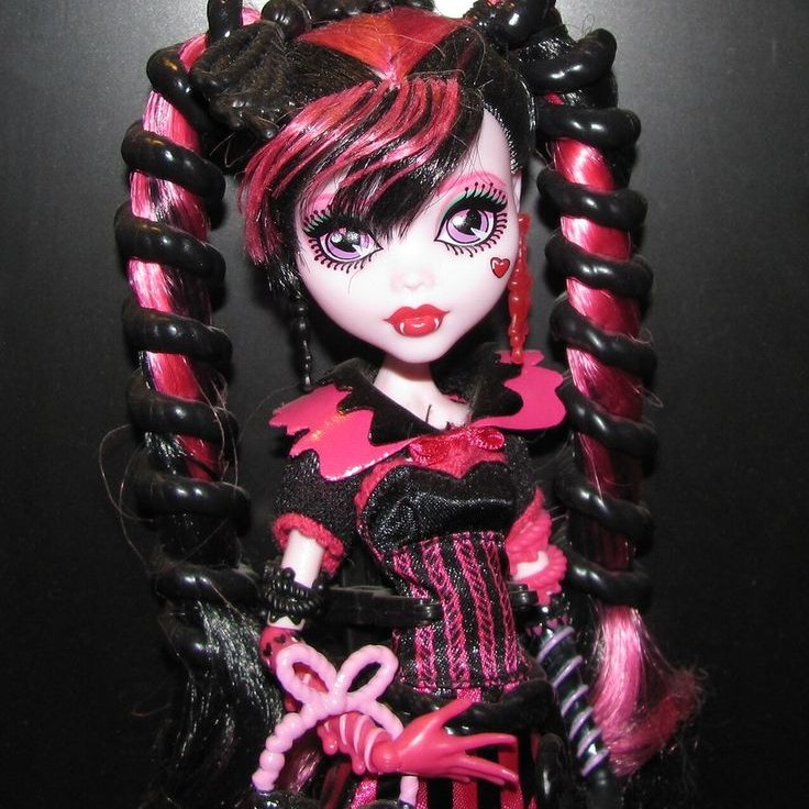 ashellye 𝜗ৎ | ⊙⊝⊜ tweet media