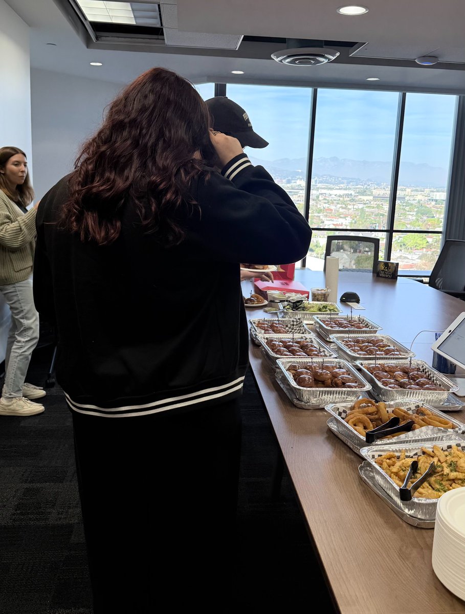 Studio71 tweet media