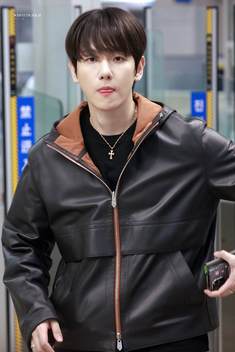 mimi🐾 tweet media