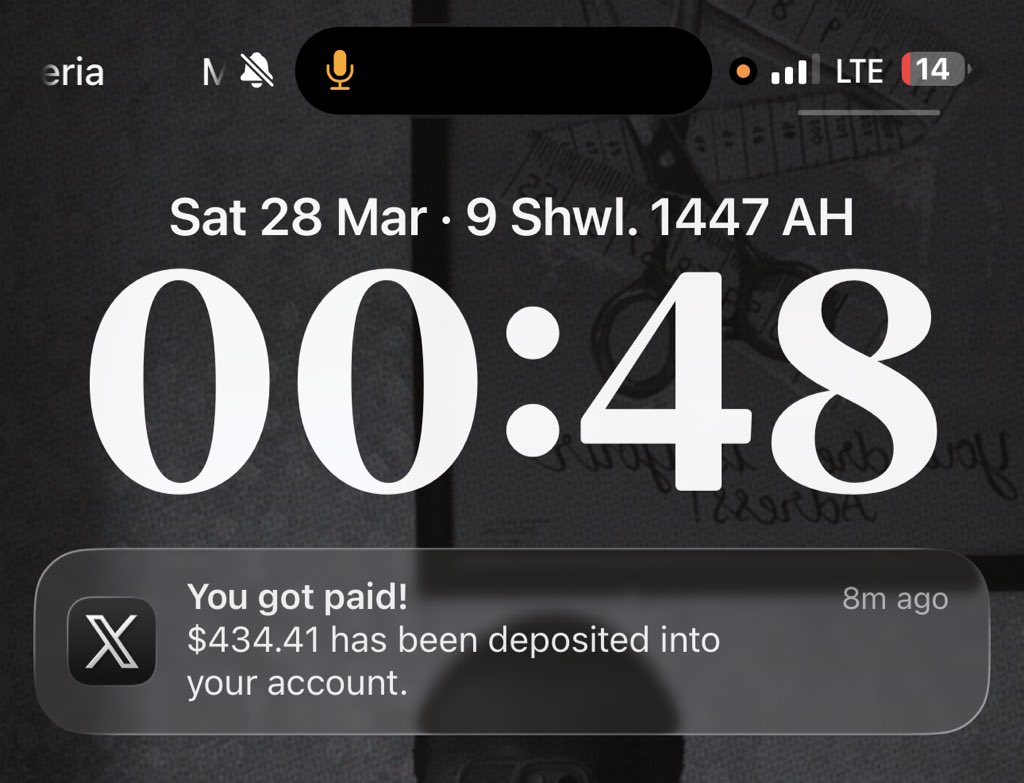 D ø l l á r z z 💰 tweet media