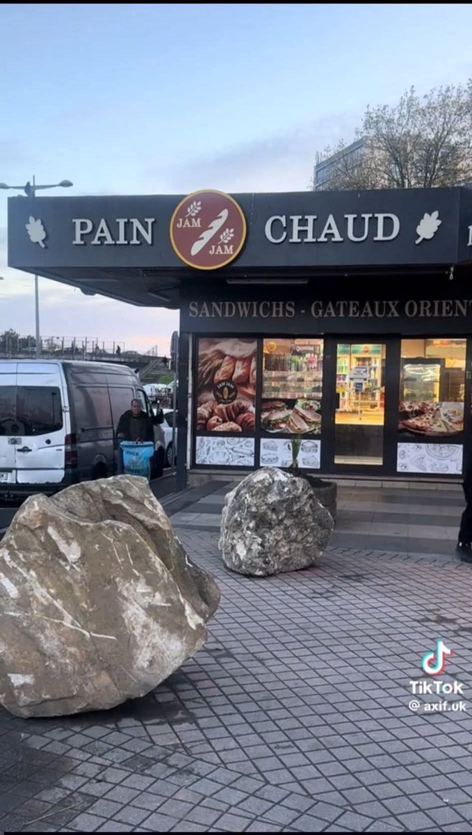 Irum Ch. tweet media