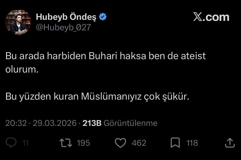 Altay Cem Meriç’in tweetini yineleyen, aynısını atan Hubeyb’in aldığı tepkinin binde birini Altay’a vermediniz.

Gidin de bakın, neler söylemişler…

Yazdıkları arasında tek fark var.
Biri kitabın adını vermiş, diğeri kitabın içindeki başlığı yazmış…

İki yüzlülükten mi yoksa
