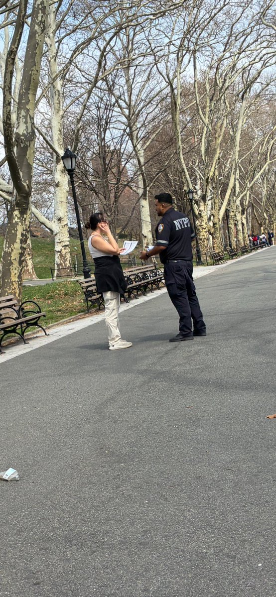 NYPD 40th Precinct tweet media