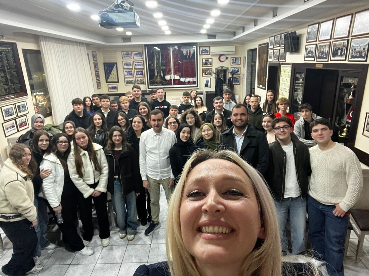 DEB / ΚΙΕΦ / FEP tweet media