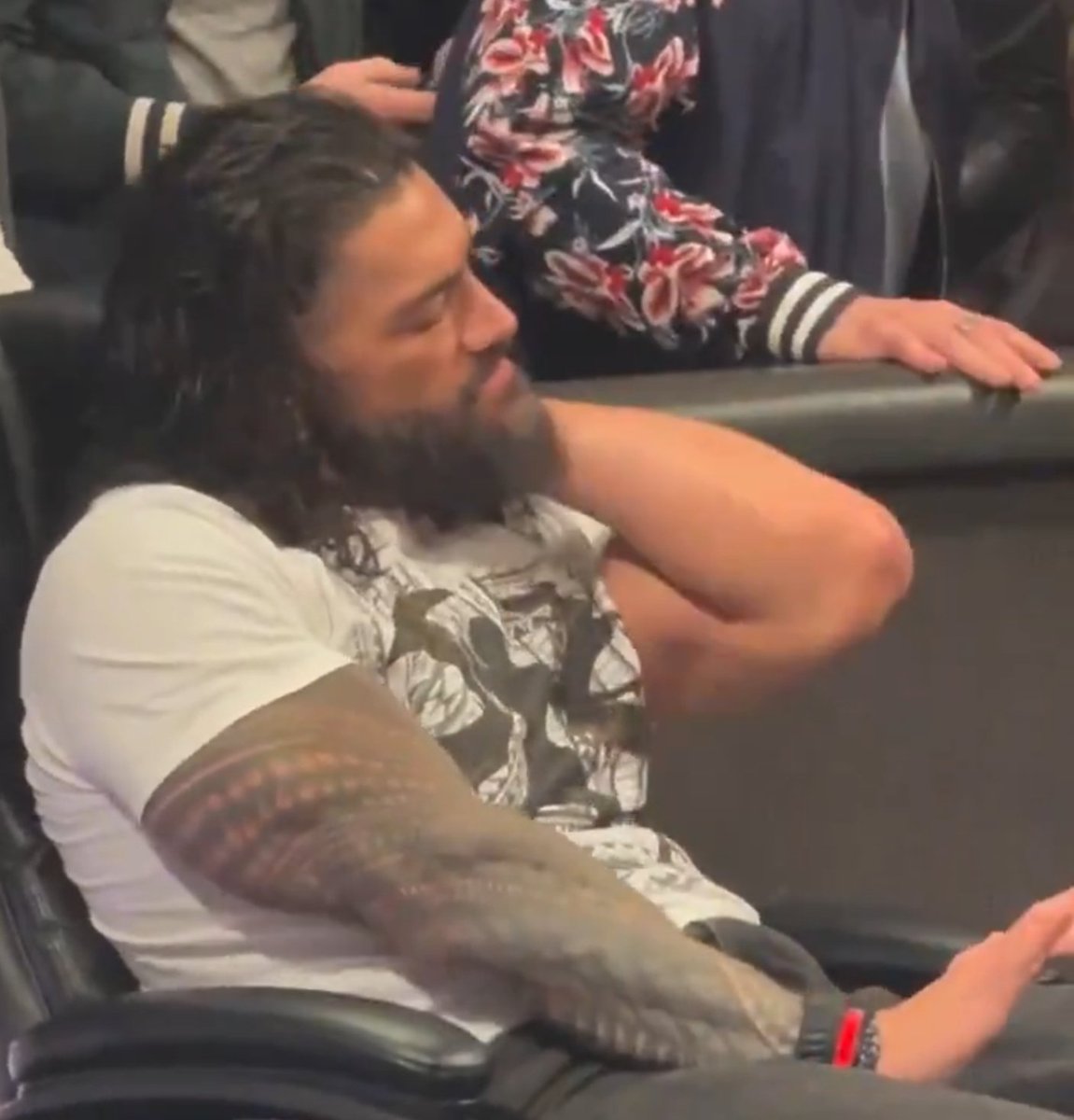 April: OCT1 Fan ☝️❤️‍🔥 😊 tweet media