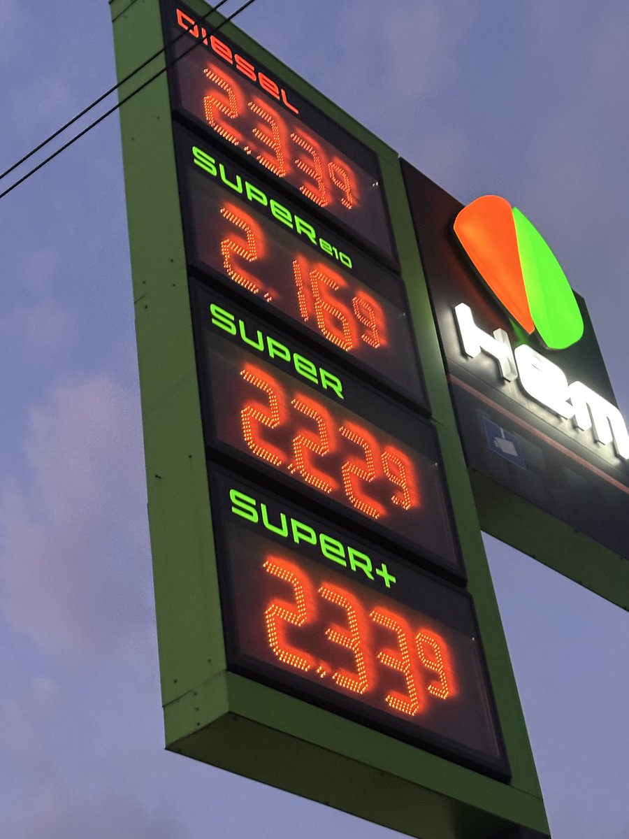 MrsMe 👷🏽‍♀️ tweet media