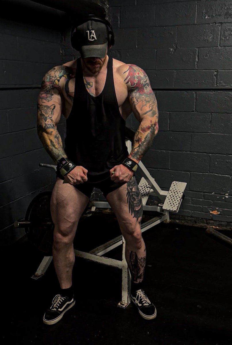 LiftLikeDan_'s tweet photo. Stay working https://t.co/6AIunj6IQ6